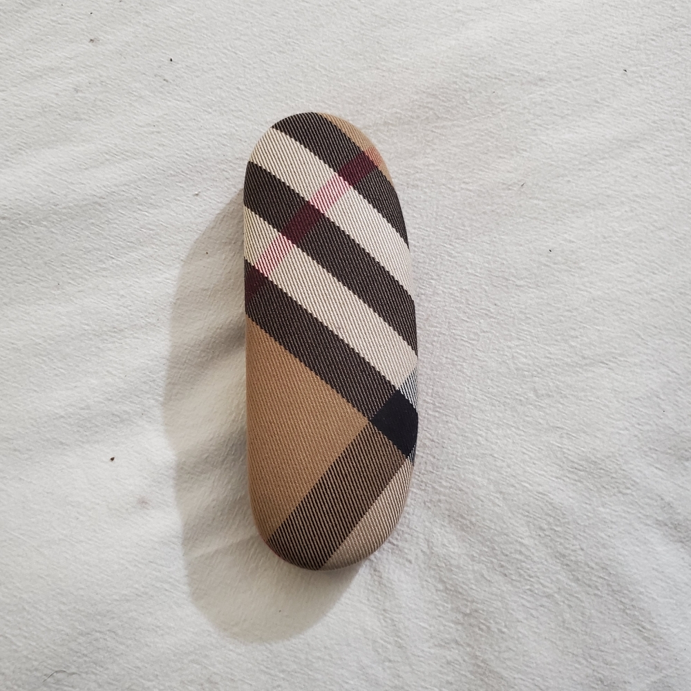 Eyeglass case - Picture 4 of 4